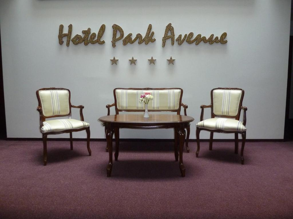 Hotel Park Avenue **** Piest'any Ngoại thất bức ảnh